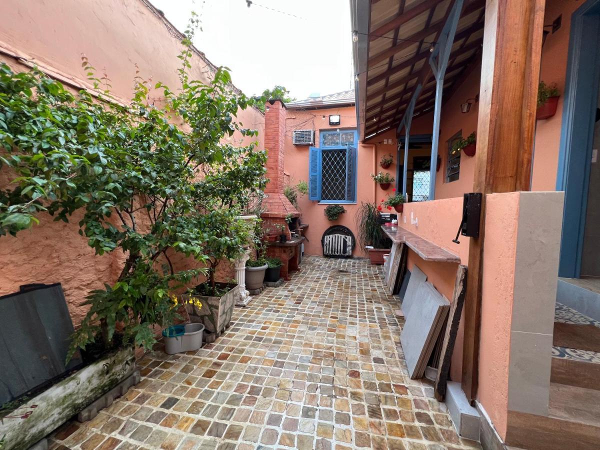 Hostel El Caminito Lgbtqiapn Plus Сантос Екстериор снимка